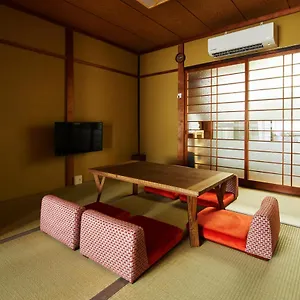 Cosy House 1946 Apartment